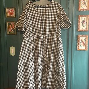 Tradlands Nell Linen Midi Dress